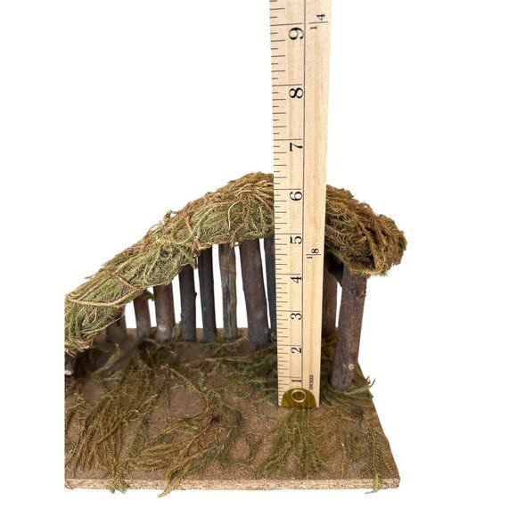 Vintage 90s Miracle of Bethlehem Hand-Painted Porcelain Nativity Set Wood Manger - Picture 11 of 11